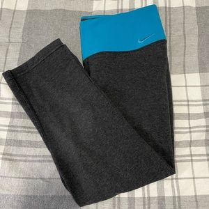 Nike Gray 3/4 leggings